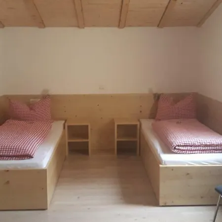 Gaestehaus Engelhard بيت ضيافة 3*
