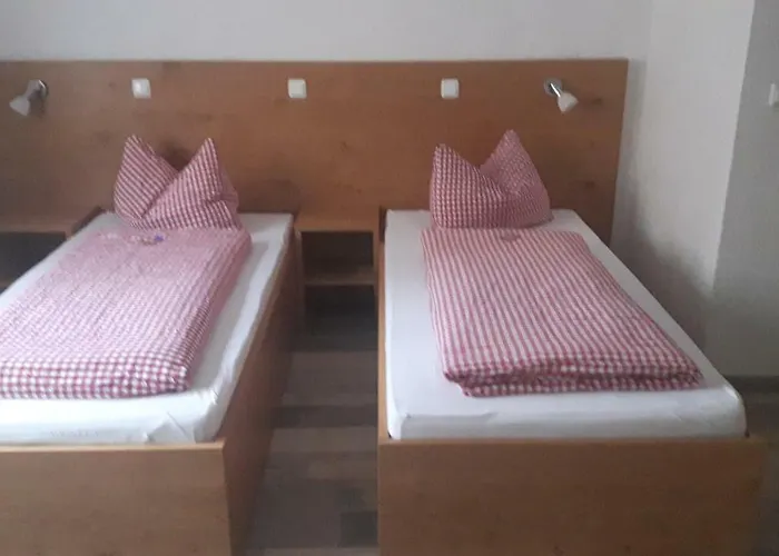 Gaestehaus Engelhard بيت ضيافة 3*