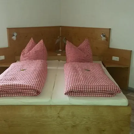 Gaestehaus Engelhard Guest house Karbach (Main-Spessart)